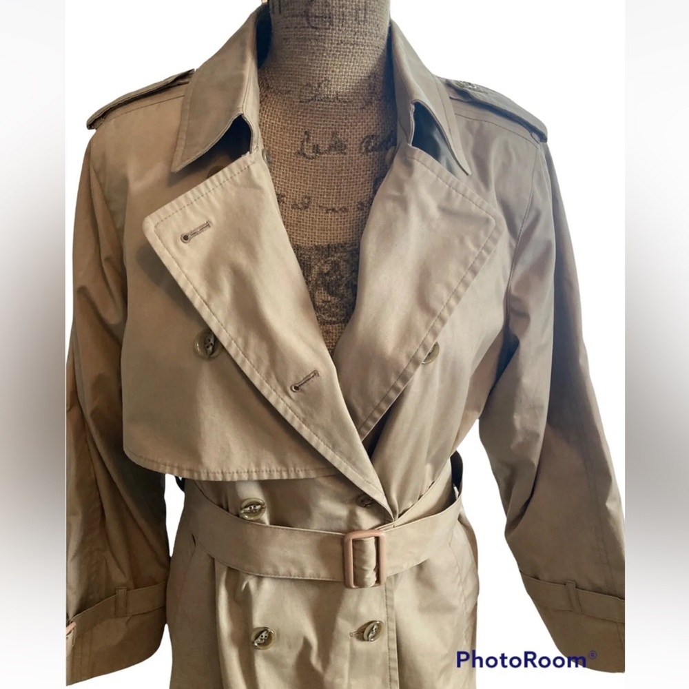 Vintage London Fog Tempo Europa Women's Trench coat size 12P